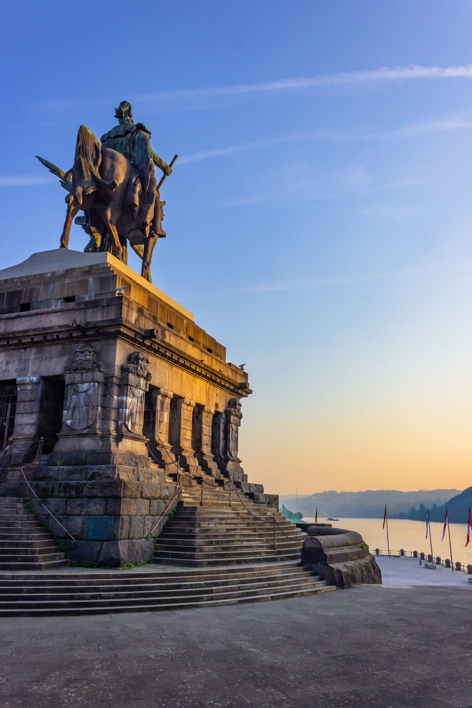 Deutsches Eck mit Rhein und Mosel in Koblenz